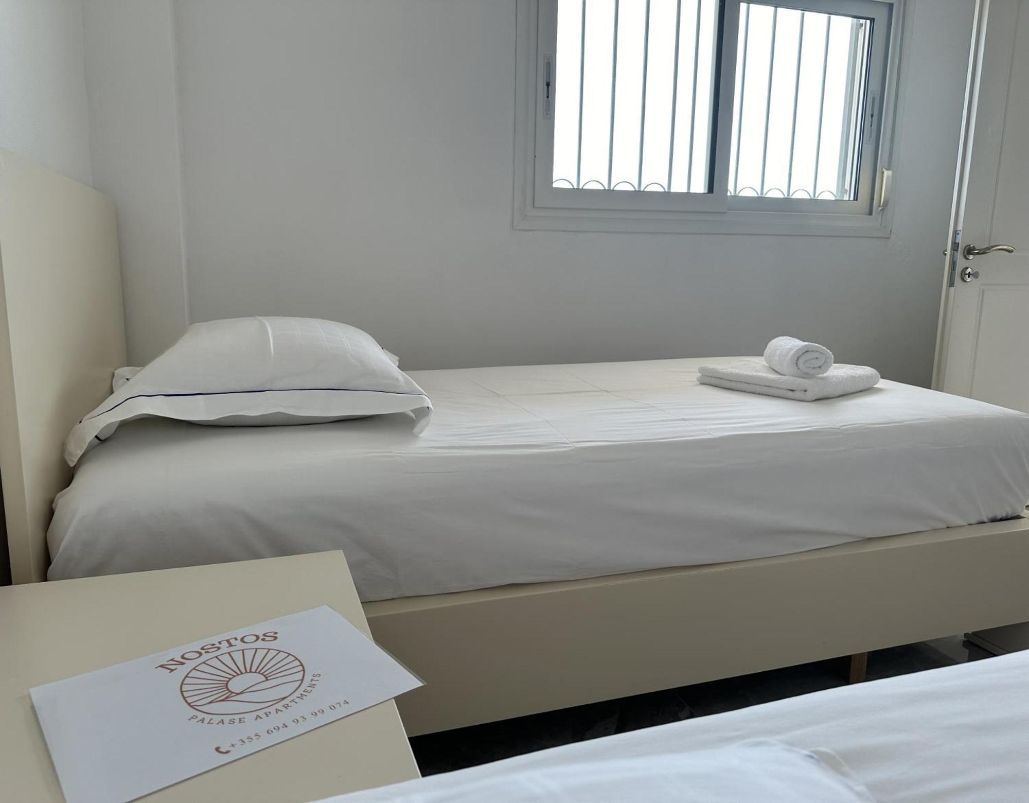 Hotel Nostos Palase