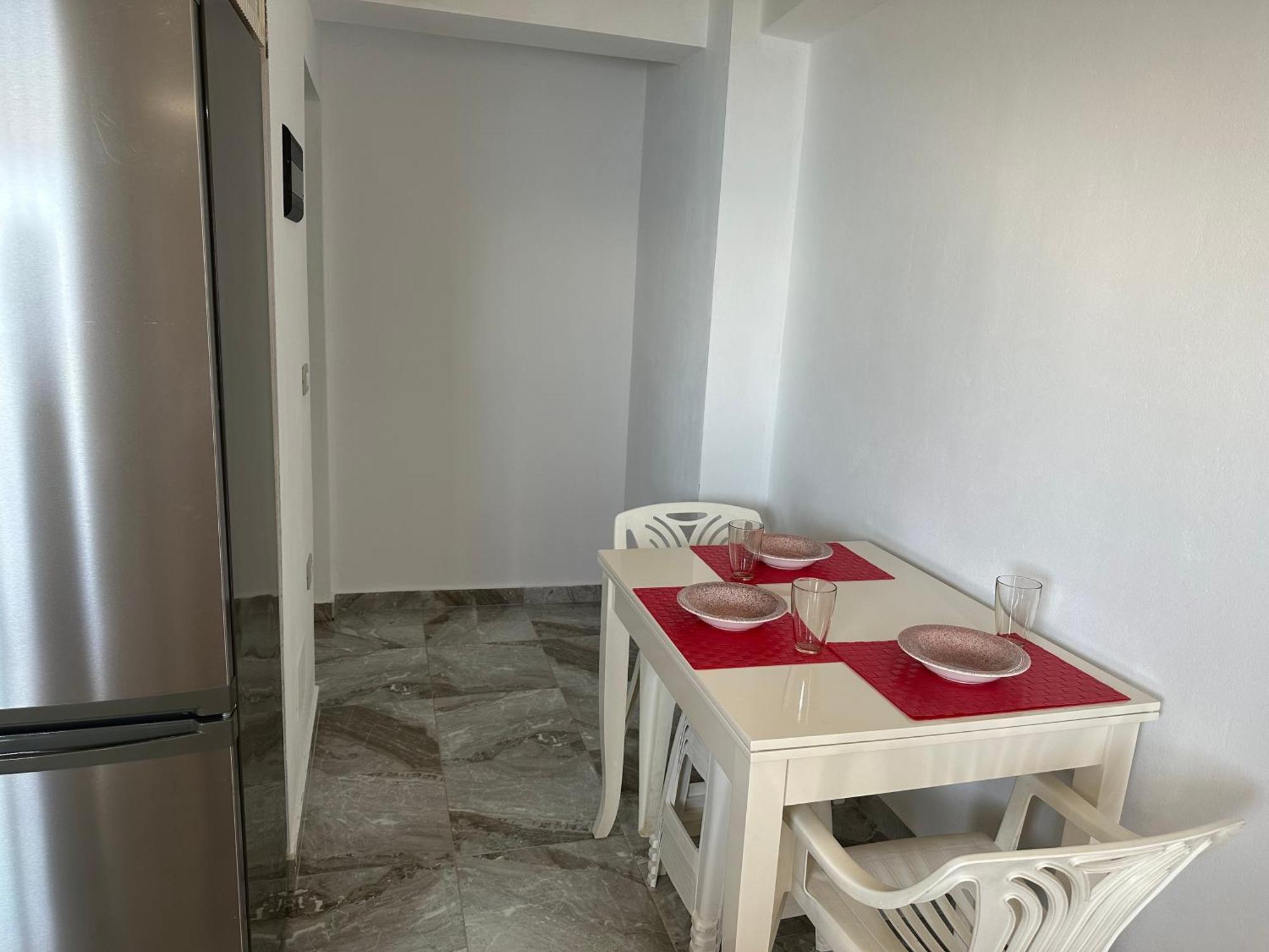 Hotel Nostos Palase