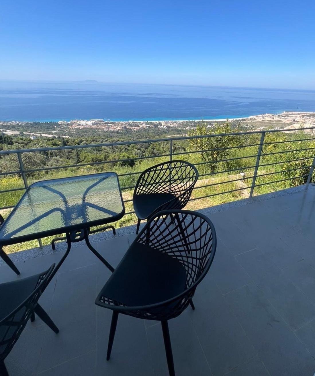 Nostos Palase Hotel