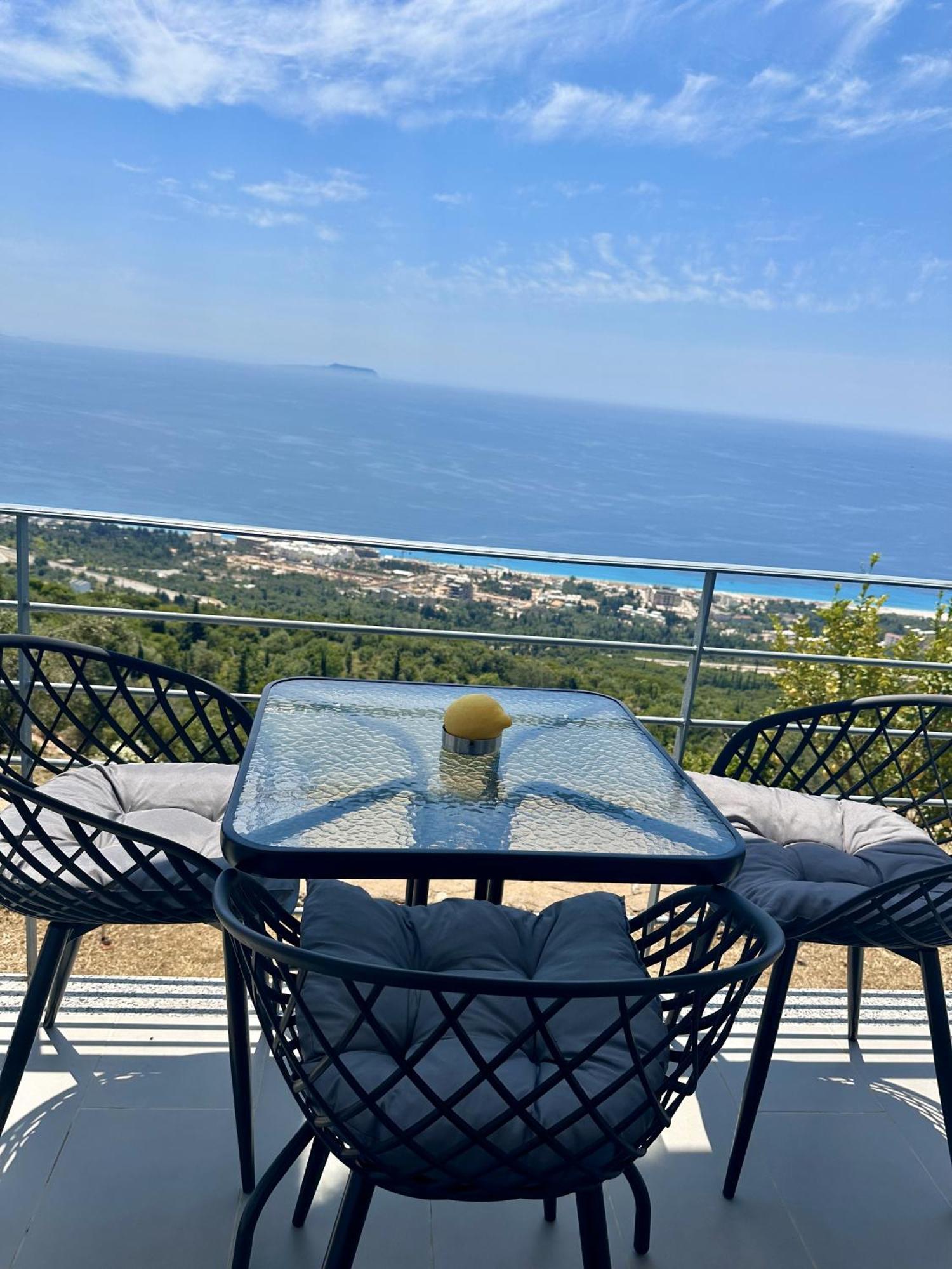 Nostos Palase 3* Dhërmi